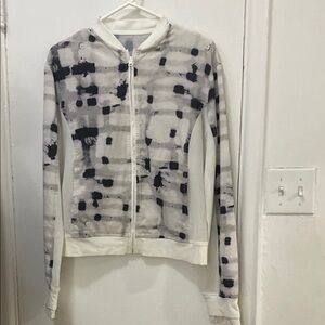 Lululemon Noir Jacket II
Ghost Weave White Black / White